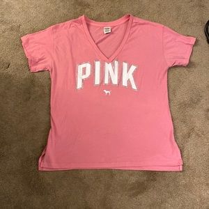 Like new! PINK tshirt women’s Lg